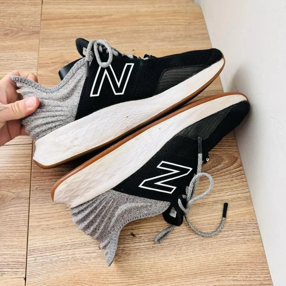 New Balance Fresh Foam Roav sneakers Black And Gray Mens Size 9